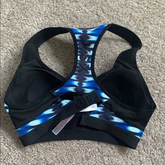 VSX Sport Bra 32C - Picture 2 of 5
